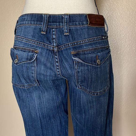 Lucky Me ๐ซ - Picture 2 of 6